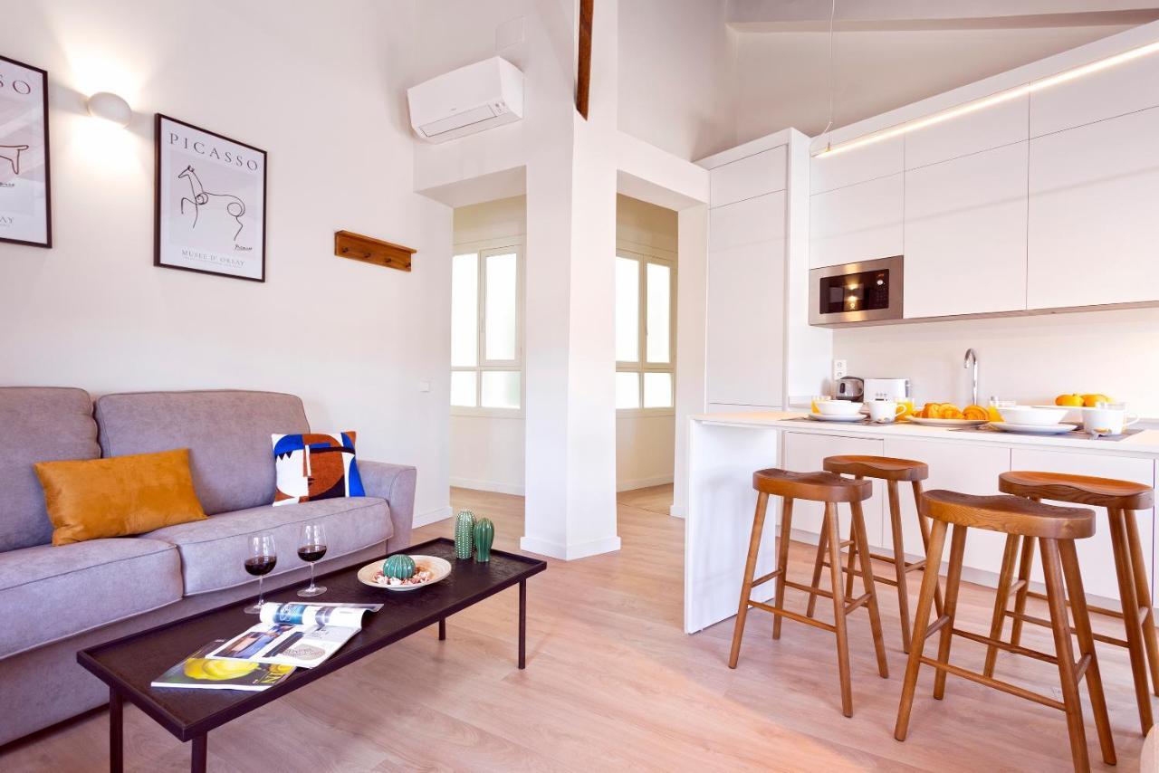 Apartamentos Thyssen Cisneros By Rent Me Málaga Exterior foto