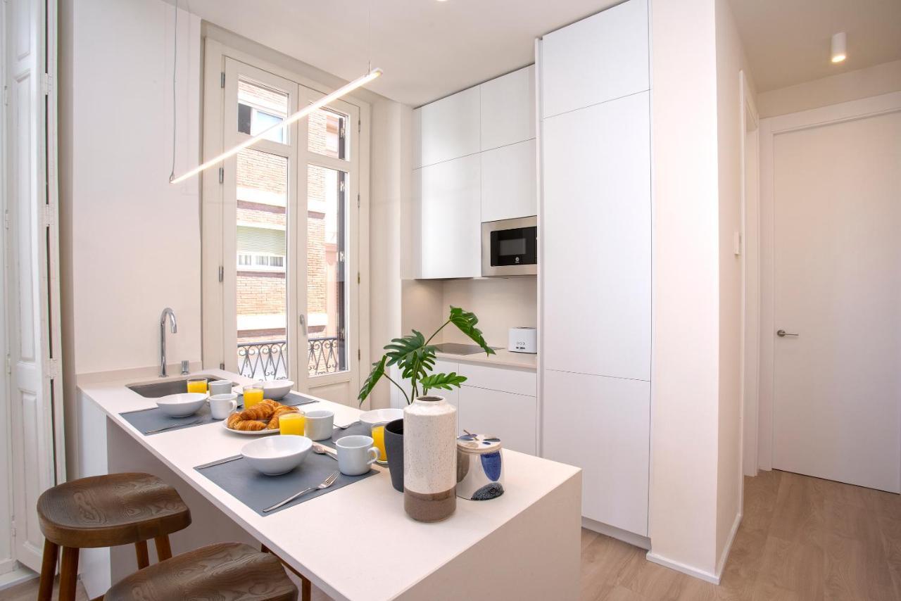 Apartamentos Thyssen Cisneros By Rent Me Málaga Exterior foto
